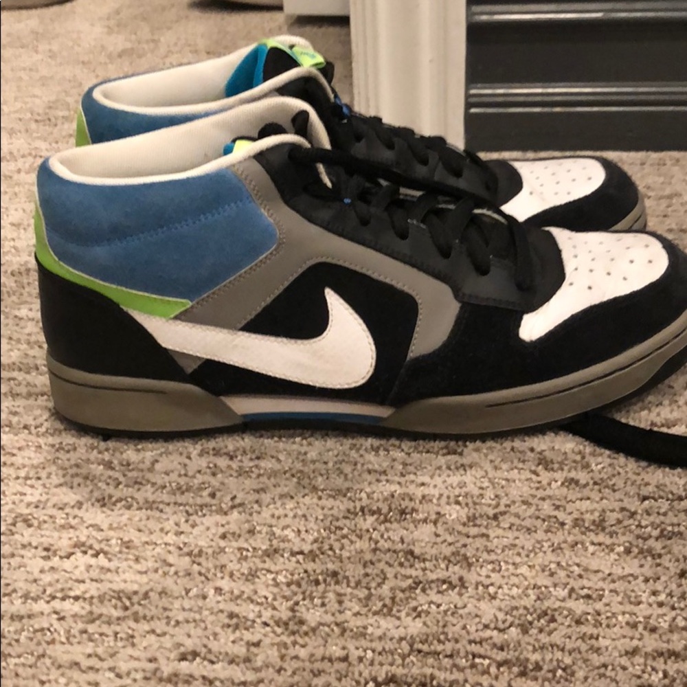 Nike skeet shoes